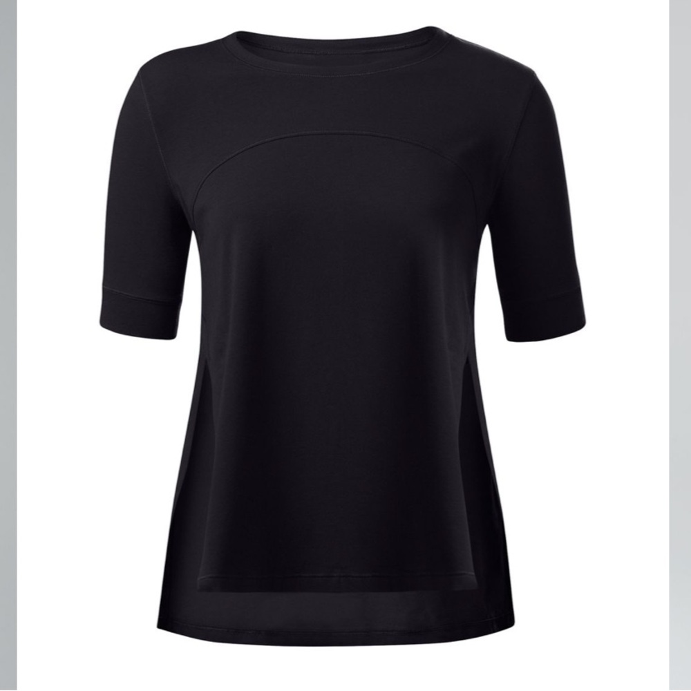 Lululemon like new Dash to Class short sleeve top